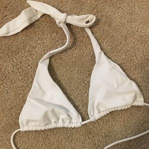 White VS triangle top